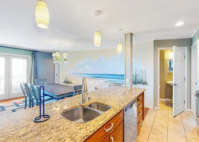 Holiday home Oceanfront Happy House Duplex With Ocean View Wifi Washer & Dryer & Direct Access
