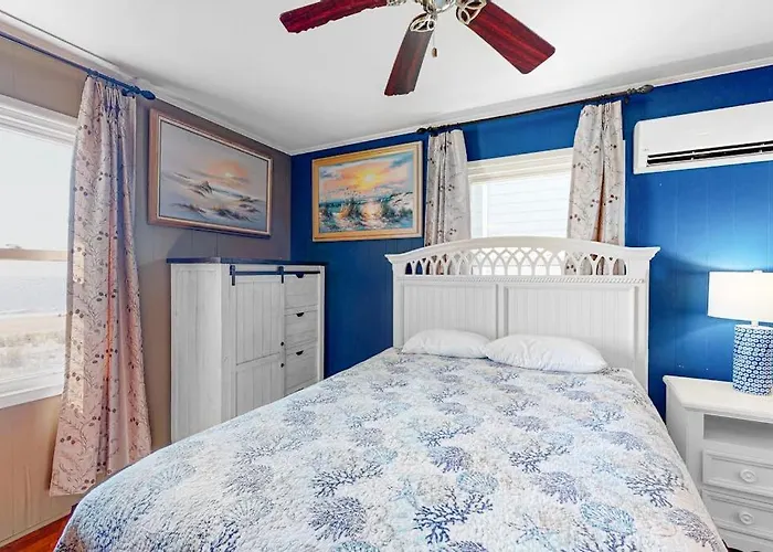 Oceanfront Happy House Duplex With Ocean View Wifi Washer & Dryer & Direct Access