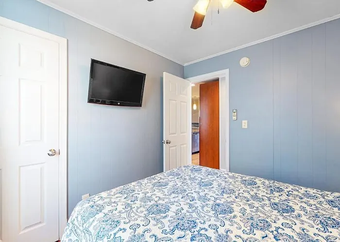 Holiday home Oceanfront Happy House Duplex With Ocean View Wifi Washer & Dryer & Direct Access *