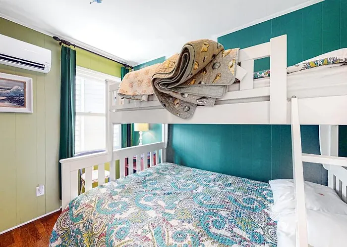 Oceanfront Happy House Duplex With Ocean View Wifi Washer & Dryer & Direct Access Holiday home Ocean City